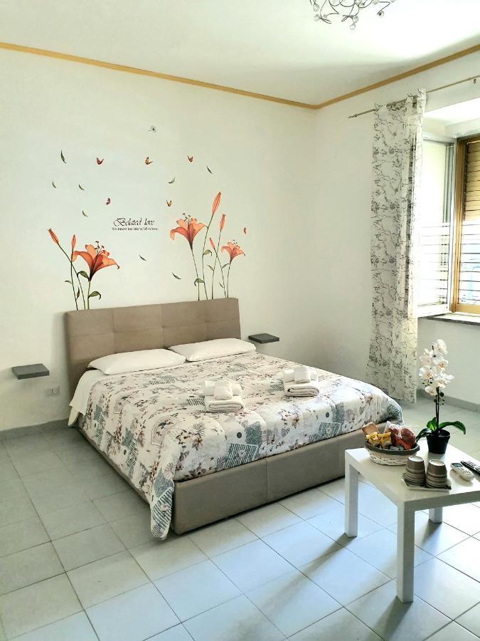 Le Tre Orchidee Bed and Breakfast Salerno Exteriör bild