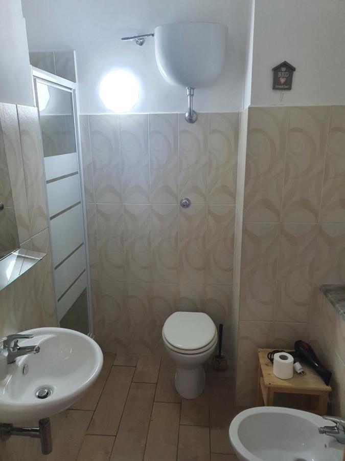 Le Tre Orchidee Bed and Breakfast Salerno Exteriör bild