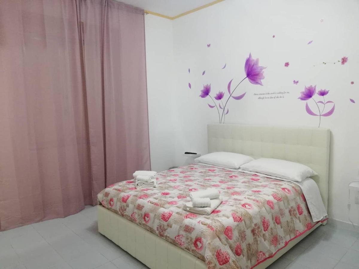 Le Tre Orchidee Bed and Breakfast Salerno Exteriör bild