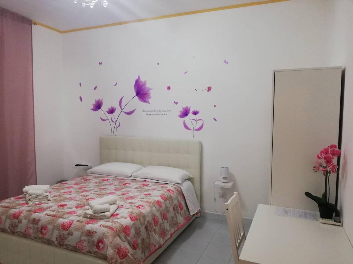 Le Tre Orchidee Bed and Breakfast Salerno Exteriör bild